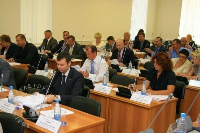 Поголовье депутатов в Волгограде сократится на 25 процентов