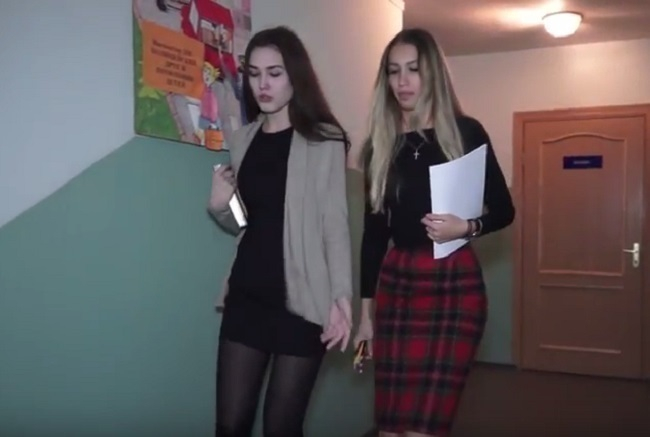 Участницы конкурса «Мисс Волгоград-2016» провели уроки у трудных подростков