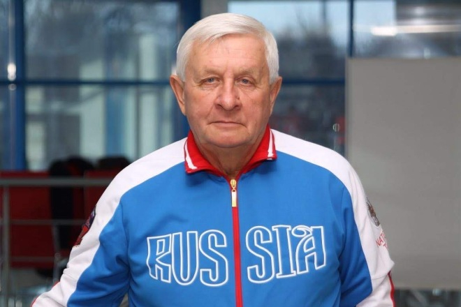 В Волгограде прямо на работе скончался заслуженный тренер России по плаванию Владимир Захаров