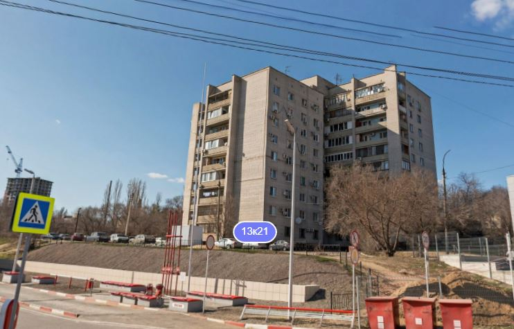 Труп мужчины найден у 9-этажного дома в Волгограде