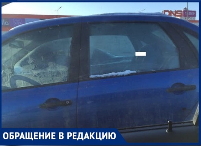 Маленького мальчика закрыли в машине у ТРК «Мармелад» в Волгограде, выключив двигатель