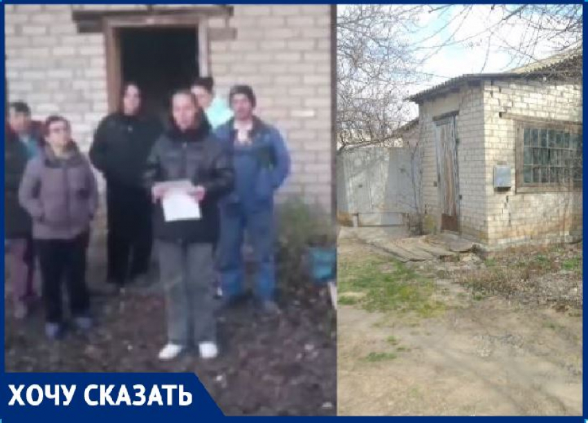 «Течет крыша, стены в трещинах»: семья участника СВО выживает в 90-летнем аварийном доме в Волгограде 