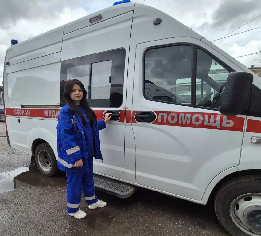 Юный волгоградец упал с крыши многоэтажки: спасла молодая врач