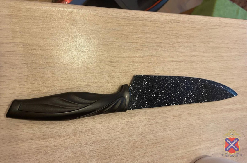 Смертельную поножовщину устроили жены под Волгоградом, когда мужья ушли в магазин