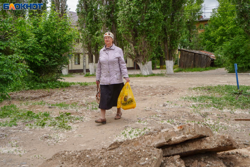 Москвичи бы расплакались: названо, сколько в месяц тратят волгоградцы