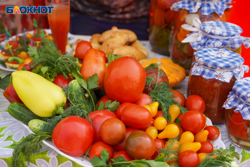 Водка, пшено и помидоры резко подорожали в Волгограде