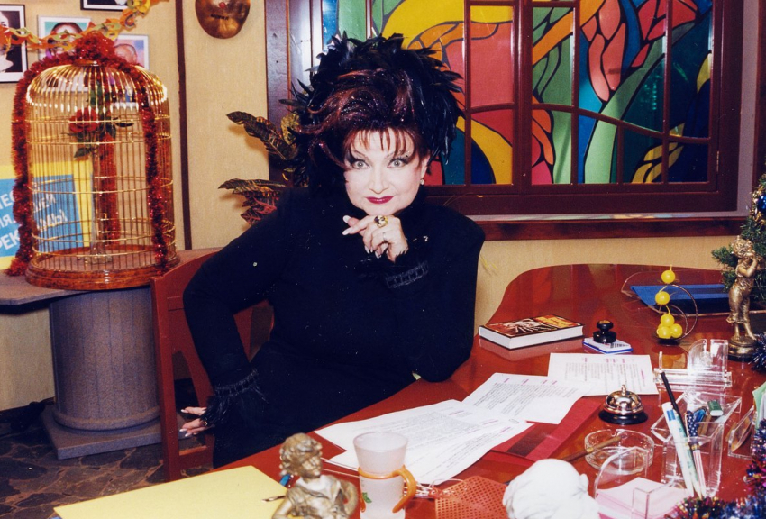 Продюсер Морозов раскрыл гонорары юмористки Елены Степаненко