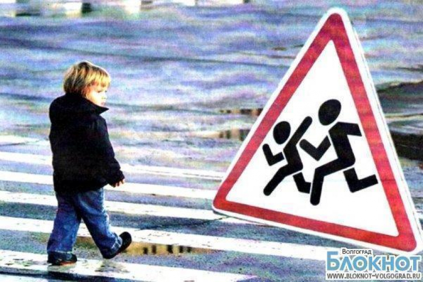 Из-за ссоры с бабушкой 7-летний мальчик шел ночью из Средней Ахтубы в Волжский