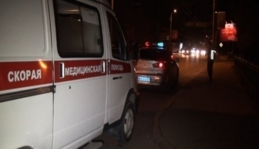 Под Волгоградом ищут водителя, задавившего 56-летнего пешехода