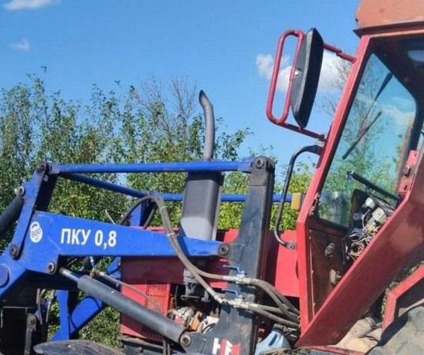 Теплое место нашли угнавшему трактор БОМЖу под Волгоградом 