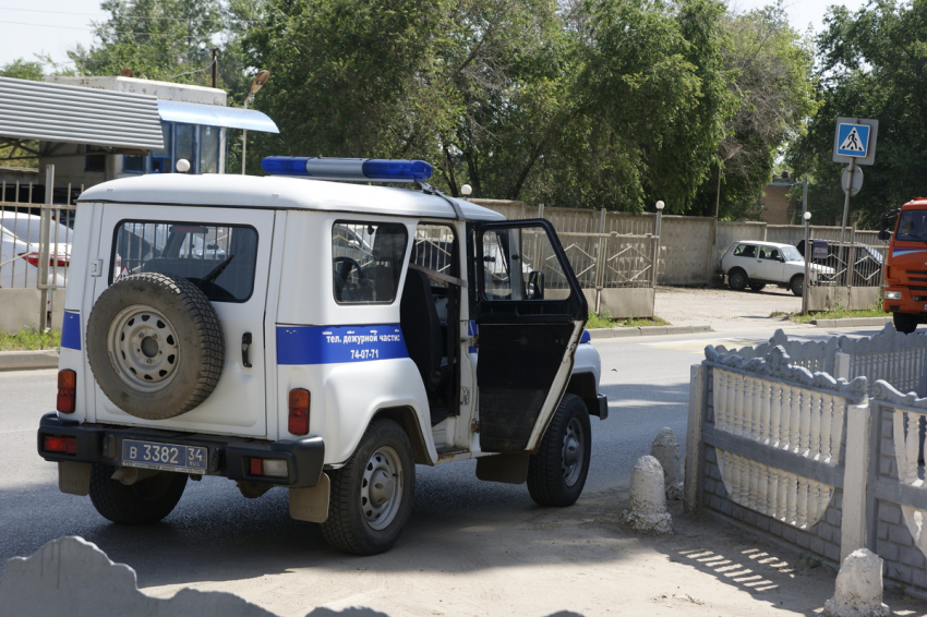 Волгоградец поджег три автомобиля работодателя из-за не выплаты зарплаты 