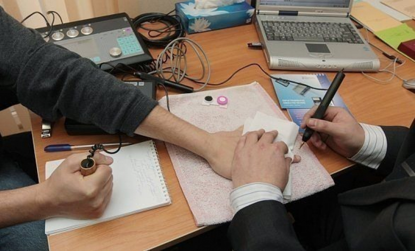 В Волгограде родители решат, стоит ли тестировать всех школьников на наркотики