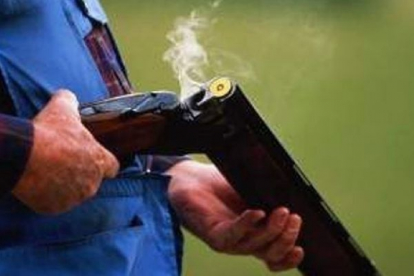 В Волжском охотник прострелил себе ногу