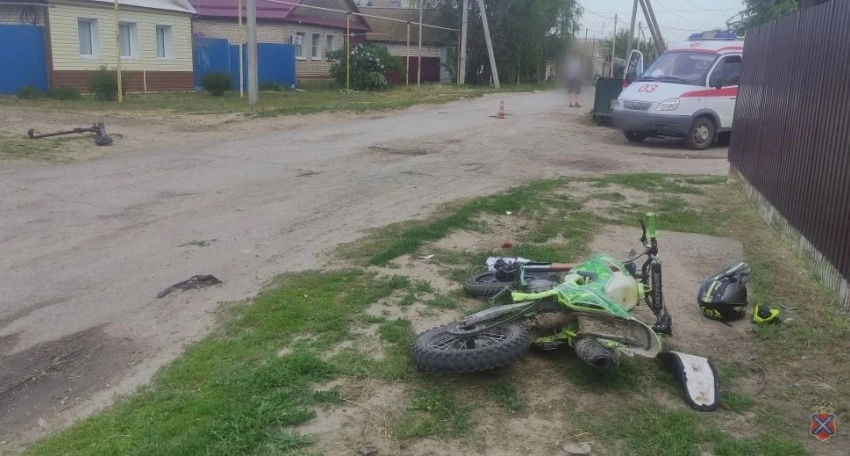 Четверо детей угодили в шок-ДТП под Волгоградом: видео