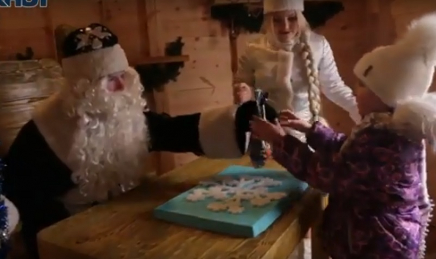Дед Мороз начал принимать гостей в своей волгоградской резиденции