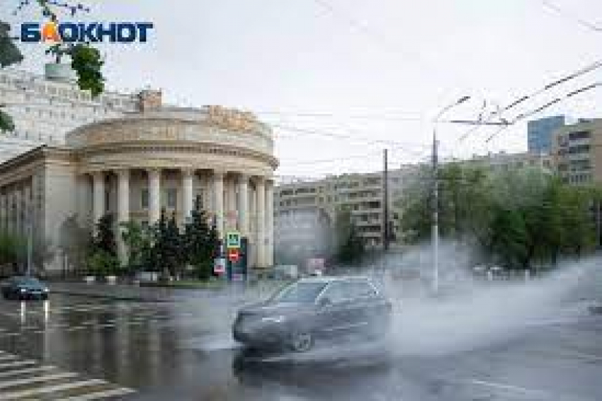 Дождь и грозу пророчат синоптики волгоградцам 16 июля