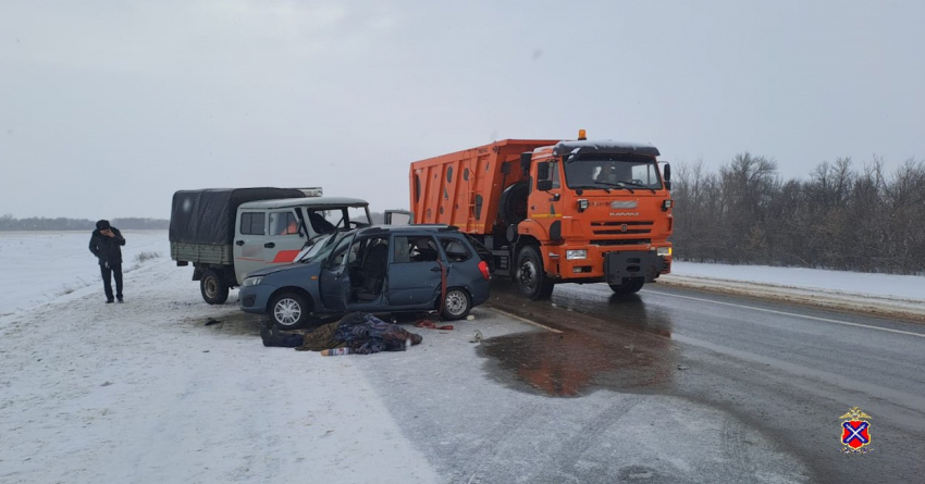 Два человека погибли в шок-ДТП с УАЗиком на трассе «Каспий» под Волгоградом 