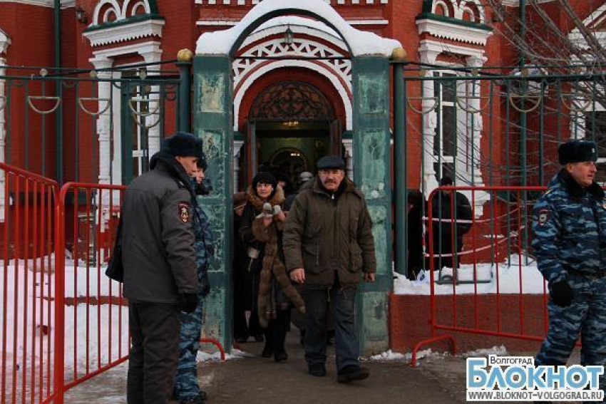 Дарам Волхвов в Волгограде успели поклониться около 120 тысяч человек