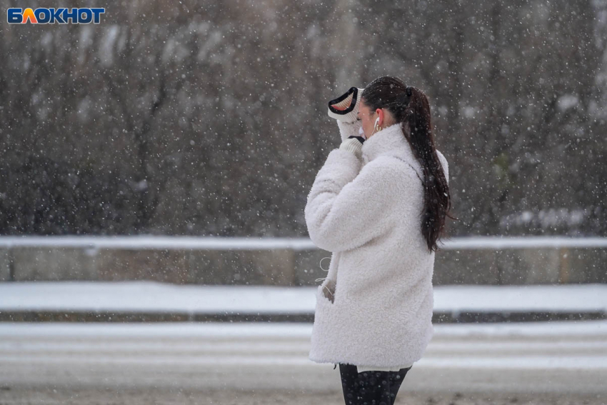 Два дня снежного шторма обрушились на Волгоград