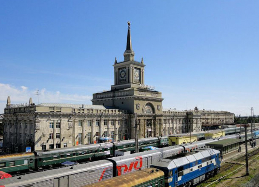 За перемещениями волгоградцев следят из диспетчерского пункта на железнодорожном вокзале