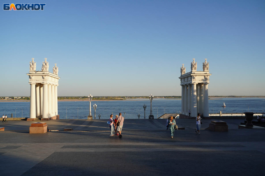 Для волгоградцев началась самая длинная рабочая неделя 2025 года