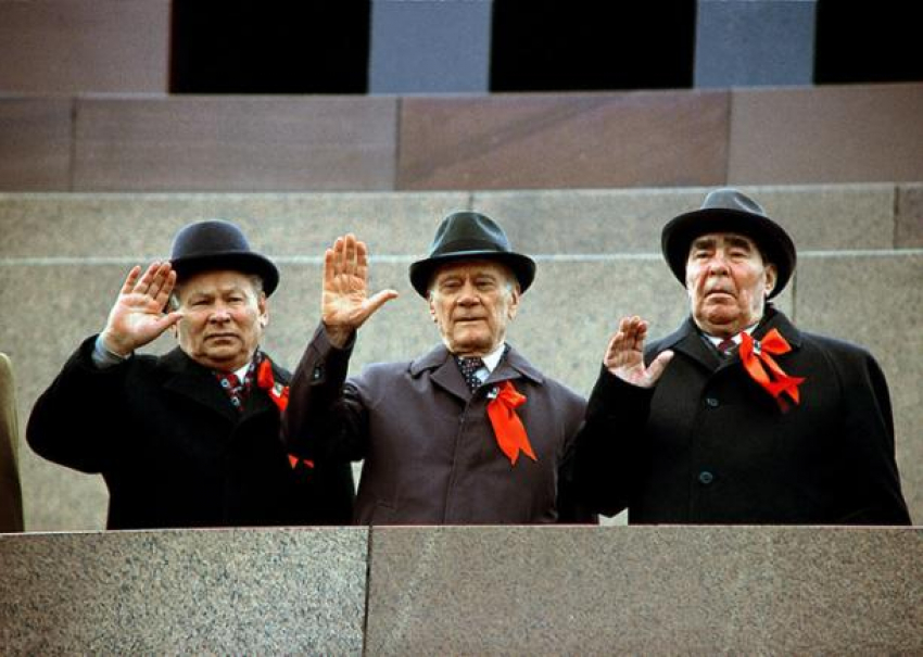 Волгоград вернулся во времена СССР и  перешел на однопартийную систему