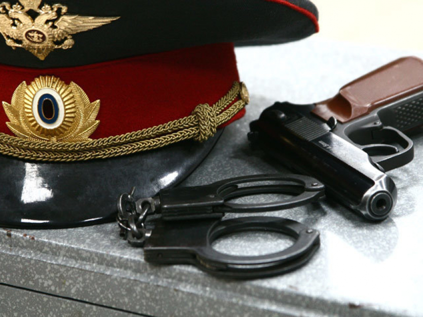 В Волжском за взятку с поличным задержан оперуполномоченный 