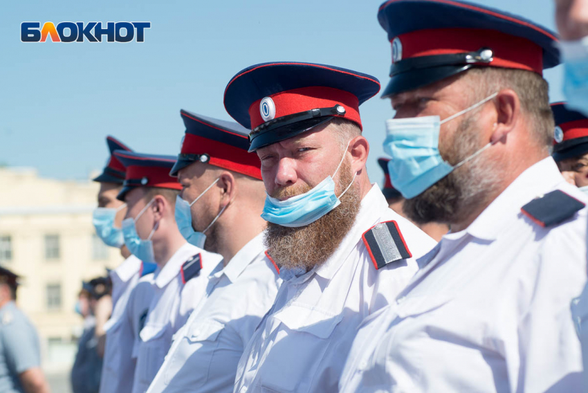 Вопрос о праздновании 9 Мая в Волгограде повис в воздухе: казаков отправили на парад Победы в Москву 