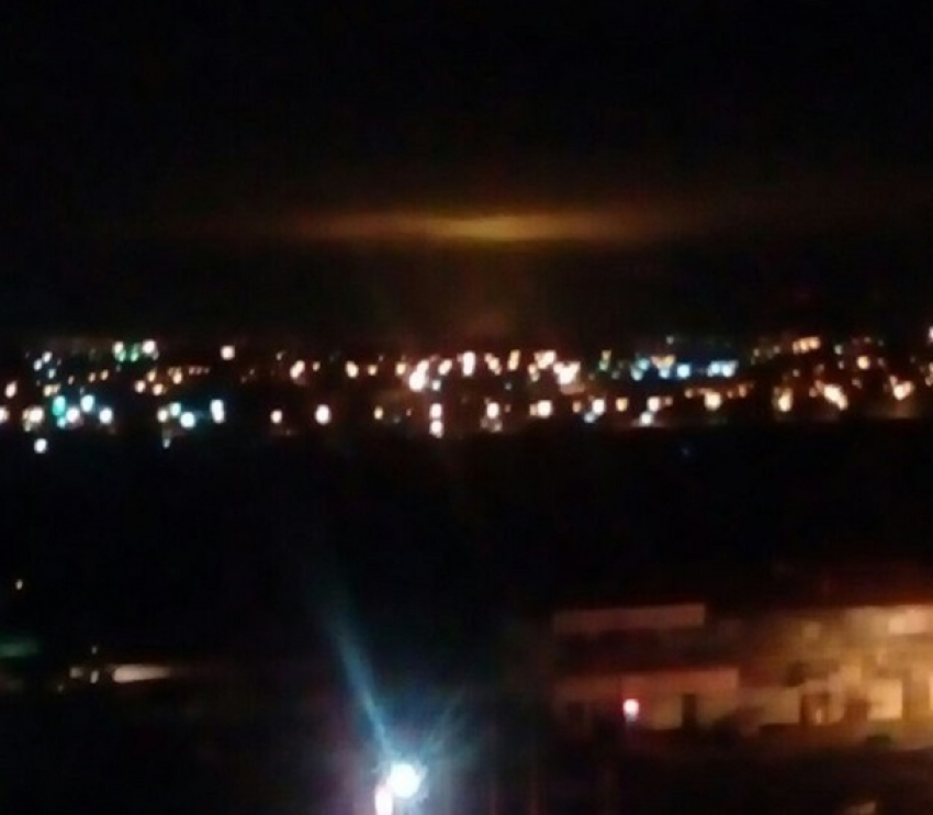 Волгоградцы поймали на камеру свечение НЛО над северной частью города