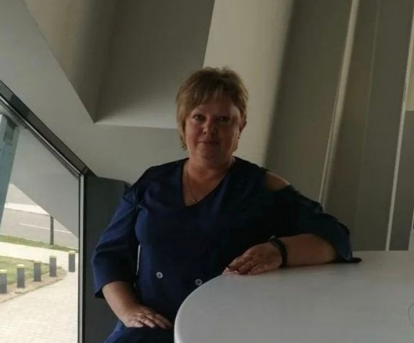 Бывший почтальон с креативной внешностью стала главой сельского поселения в Волгоградской области