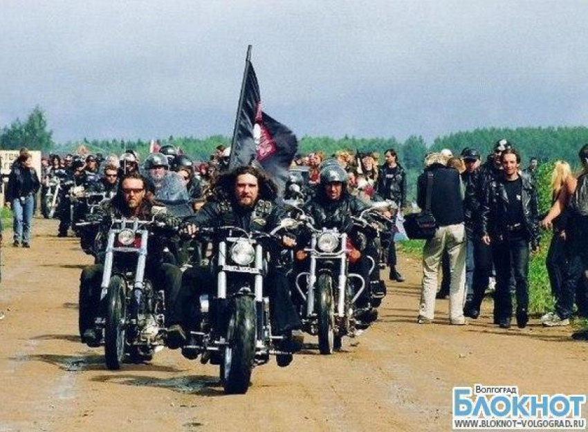 В Волгограде утвердили места парковок для гостей байк-шоу