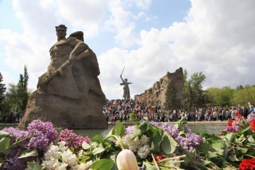 Высшие чиновники региона проигнорировали 50-летие мемориала на Мамаевом кургане