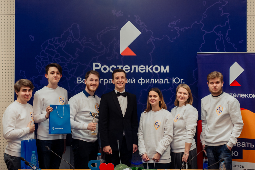 «Ростелеком» с помощью видеоконференцсвязи организовал игру «Что? Где? Когда?» 