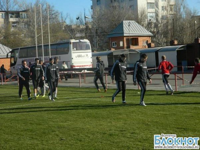 Волгоградская «Олимпия» готовится к возобновлению футбольного чемпионата