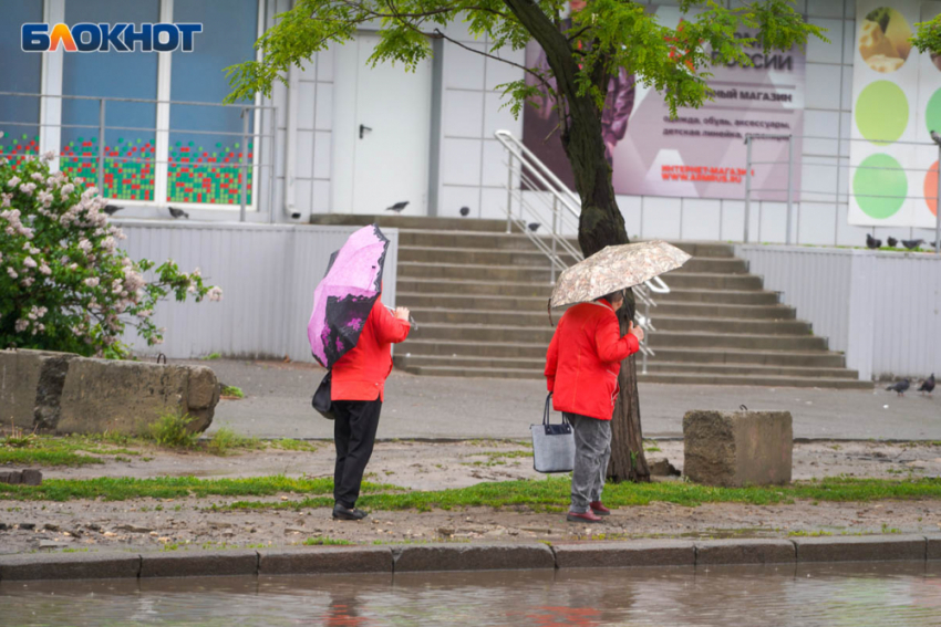 Сильный дождь с грозой пройдет в Волгоградской области