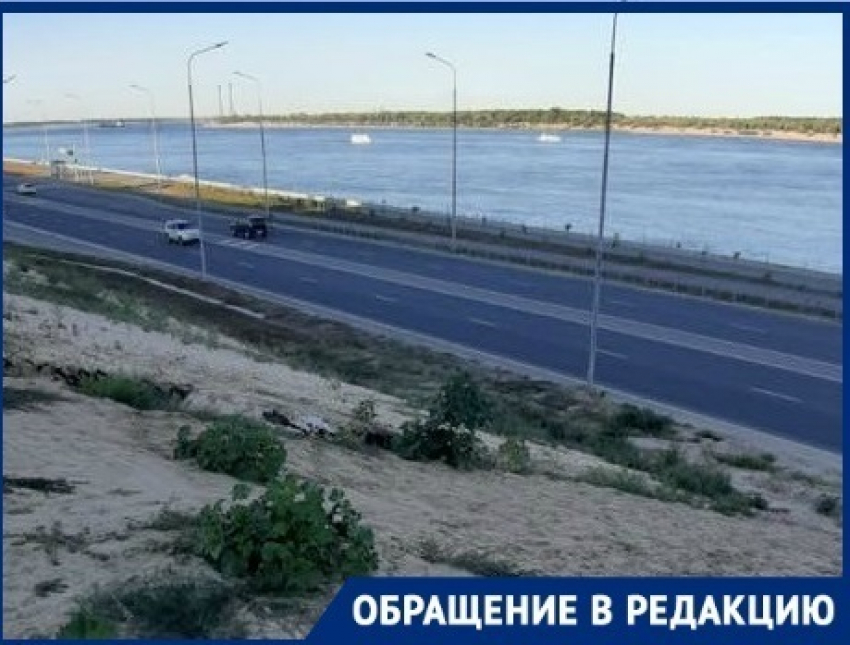 На отсутствие пляжа у ЦПКиО в очередной раз обратили внимание волгоградцы