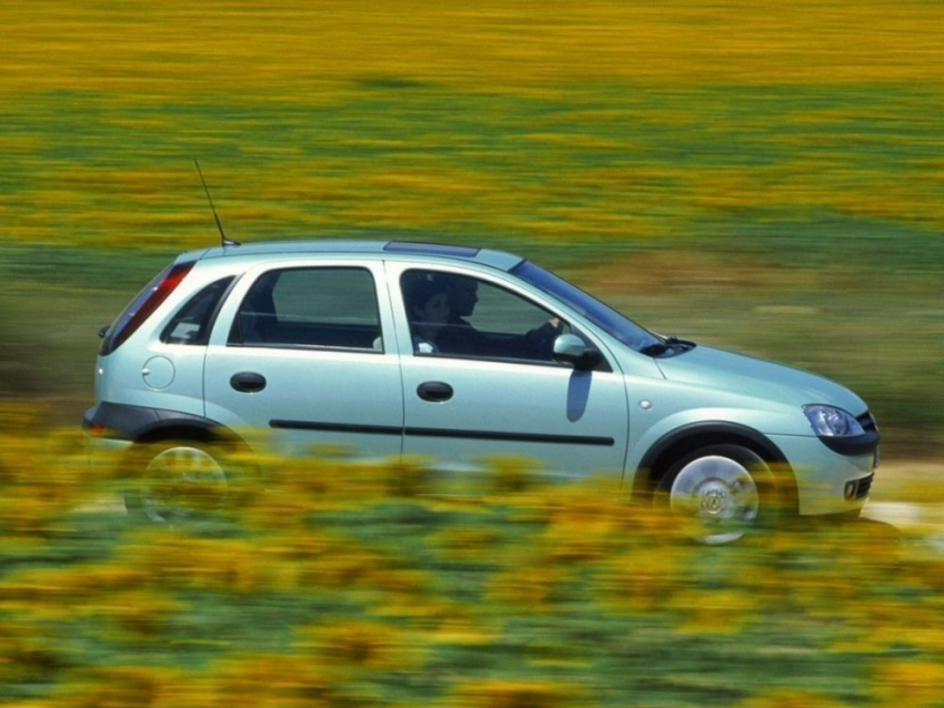 Под Волгоградом 29-летний мужчина угнал Opel у своего приятеля