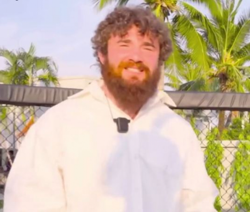 Скандальный блогер Альфредо Аудиторе разжег интригу с билетами за 2 миллиона на полет в бизнес-классе