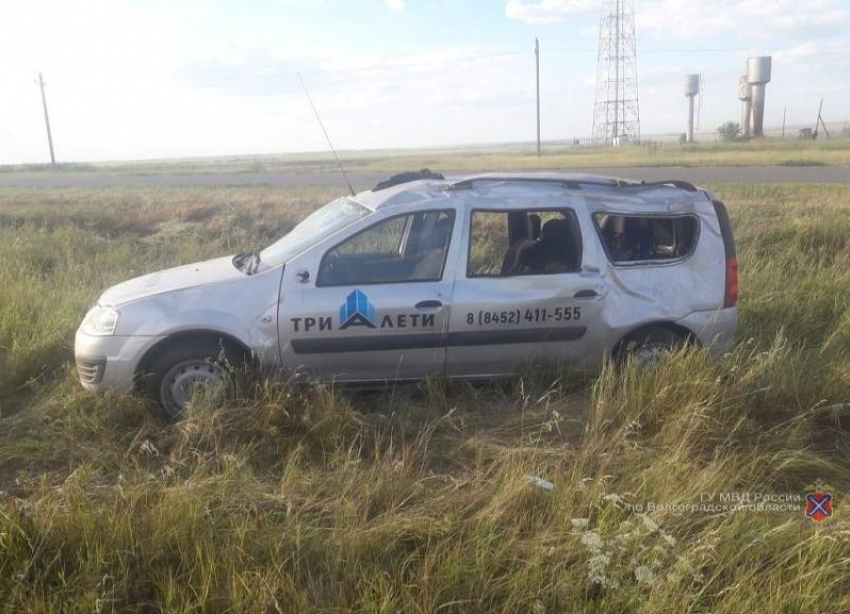 Нетрезвый водитель за рулем Lada Largus покалечил трех пассажиров в Волгоградской области 