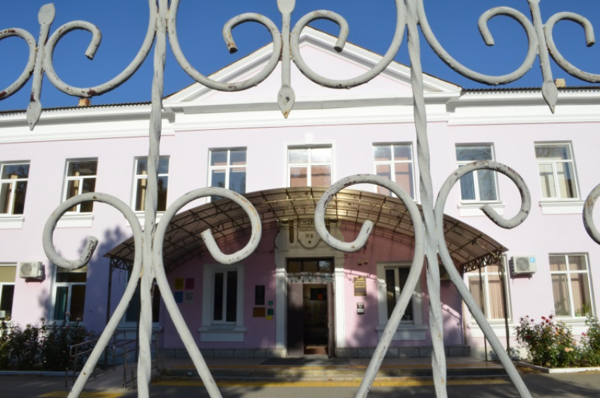 В Волгограде и области закрыли 91 школу из-за карантина по COVID-19 и ОРВИ