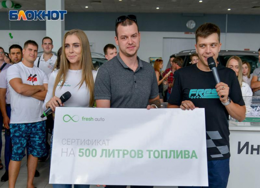 Гонки на крыше и 500 литров топлива: как прошел большой праздник дрифта в Волгограде