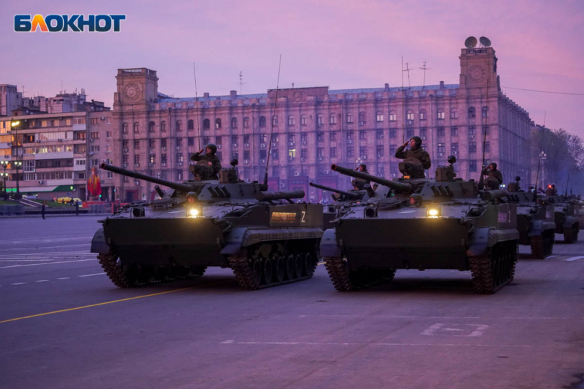 Путин присвоил  почетное наименование волгоградскому 225-му мотострелковому полку