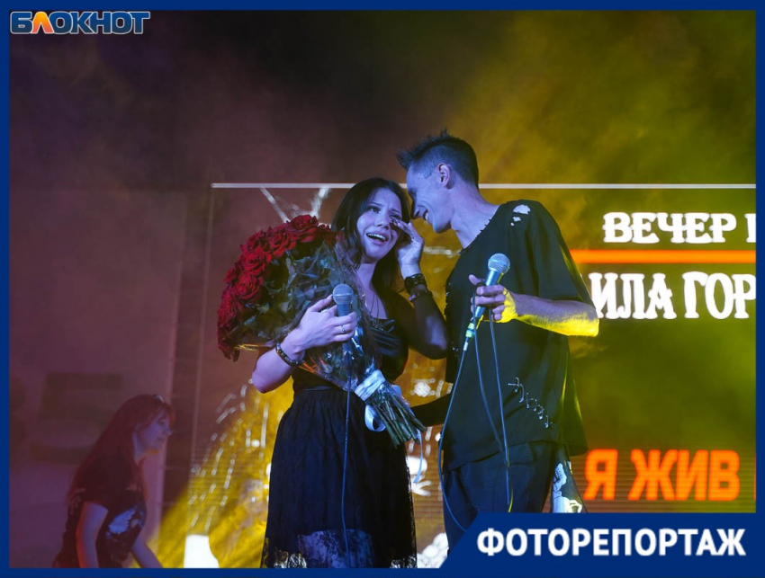 Странное место для предложения руки и сердца выбрал фанатеющий волгоградец