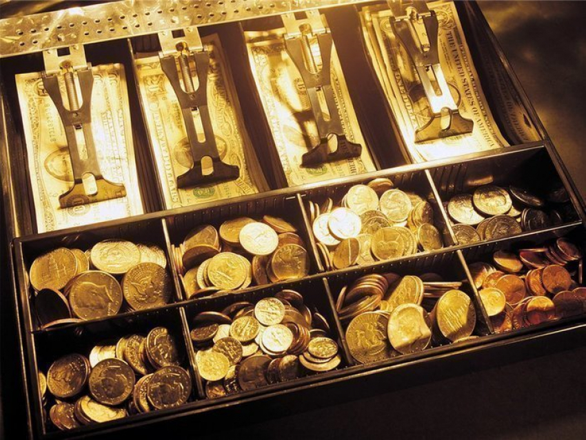 В Волгограде ООО «Стройком» отсудила около 750 тысяч у Министерства финансов