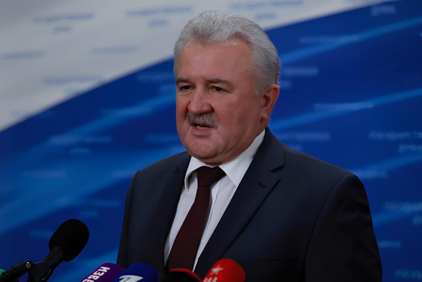 Полтора миллиона в месяц и 51 миллион на счетах: на что живет главный транспортный лоббист Волгограда в Госдуме 