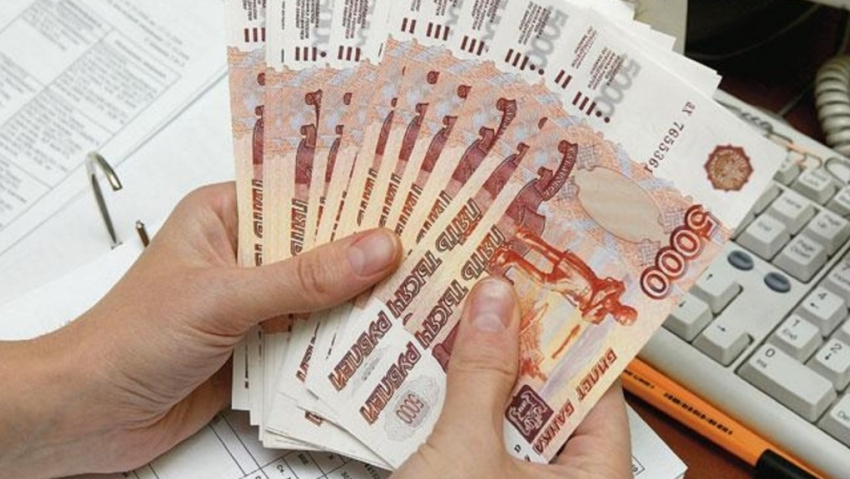 Директору фирмы грозит 5 лет тюрьмы за незаконные кредиты в 21 млн рублей в Волгограде