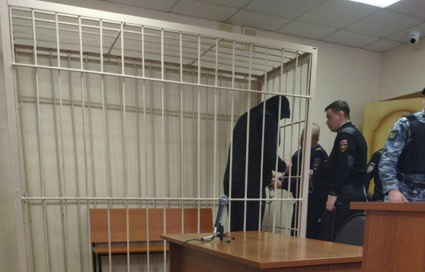 Простреливший 6 раз голову волгоградцу попросил смягчить приговор