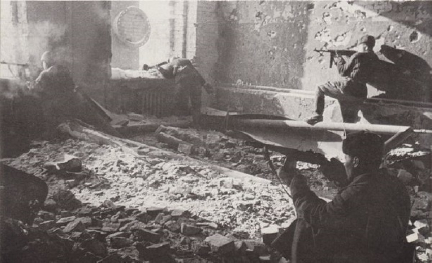 26 сентября 1942 года – в Сталинграде началась героическая оборона будущего дома Павлова