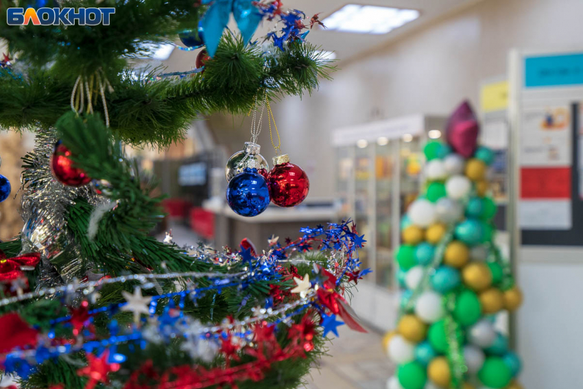 Об опасных новогодних открытках предупредили волгоградцев