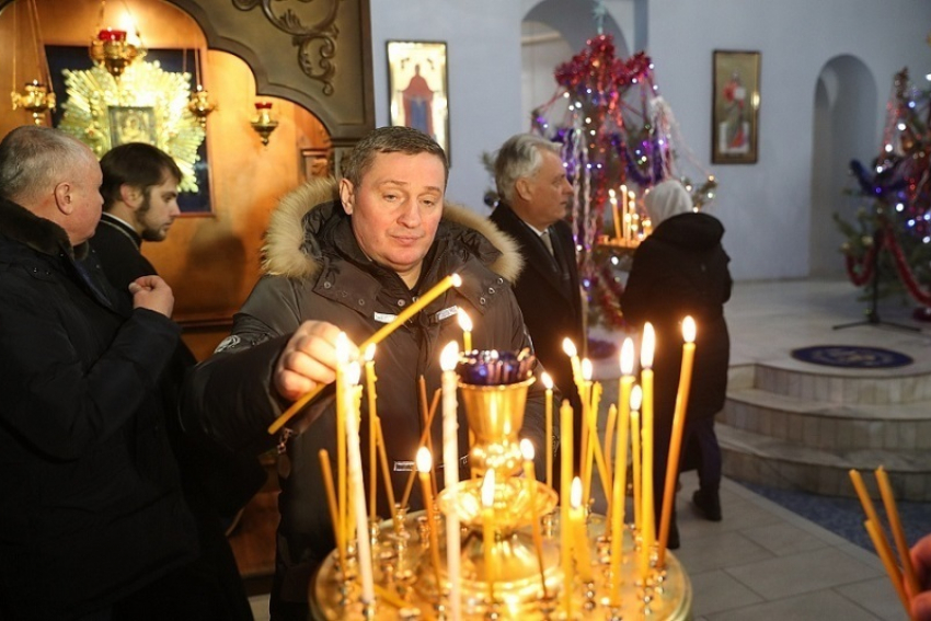 Встречать Рождество губернатор Андрей Бочаров отправился в глубинку